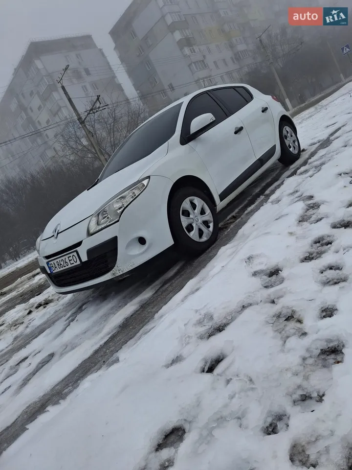 2011 Renault Megane - мініатюра 19