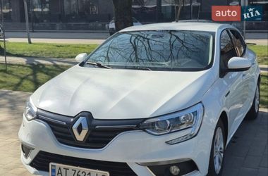 Хетчбек Renault Megane 2018 в Ужгороді