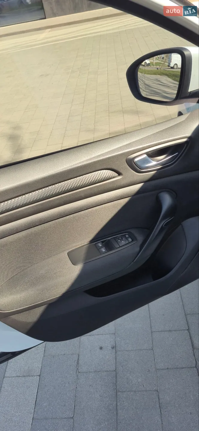 2018 Renault Megane - мініатюра 15