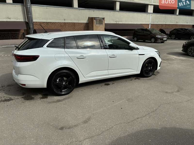Универсал Renault Megane 2021 в Киеве фото 13 Универсал Renault Megane 2021 в Киеве