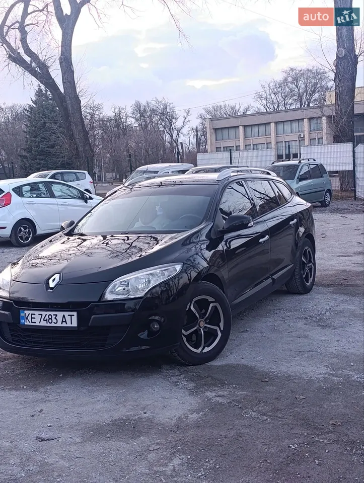 2011 Renault Megane - мініатюра 16