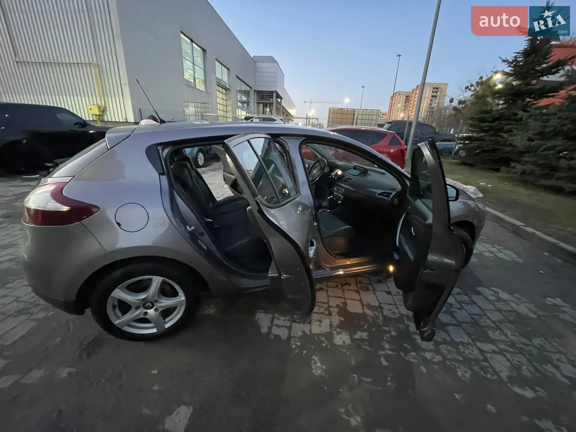 2015 Renault Megane - мініатюра 9
