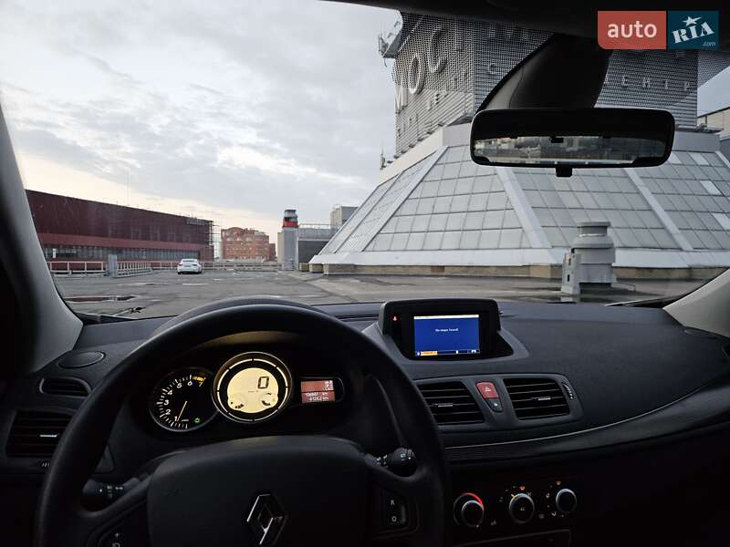 Хэтчбек Renault Megane 2010 в Днепре