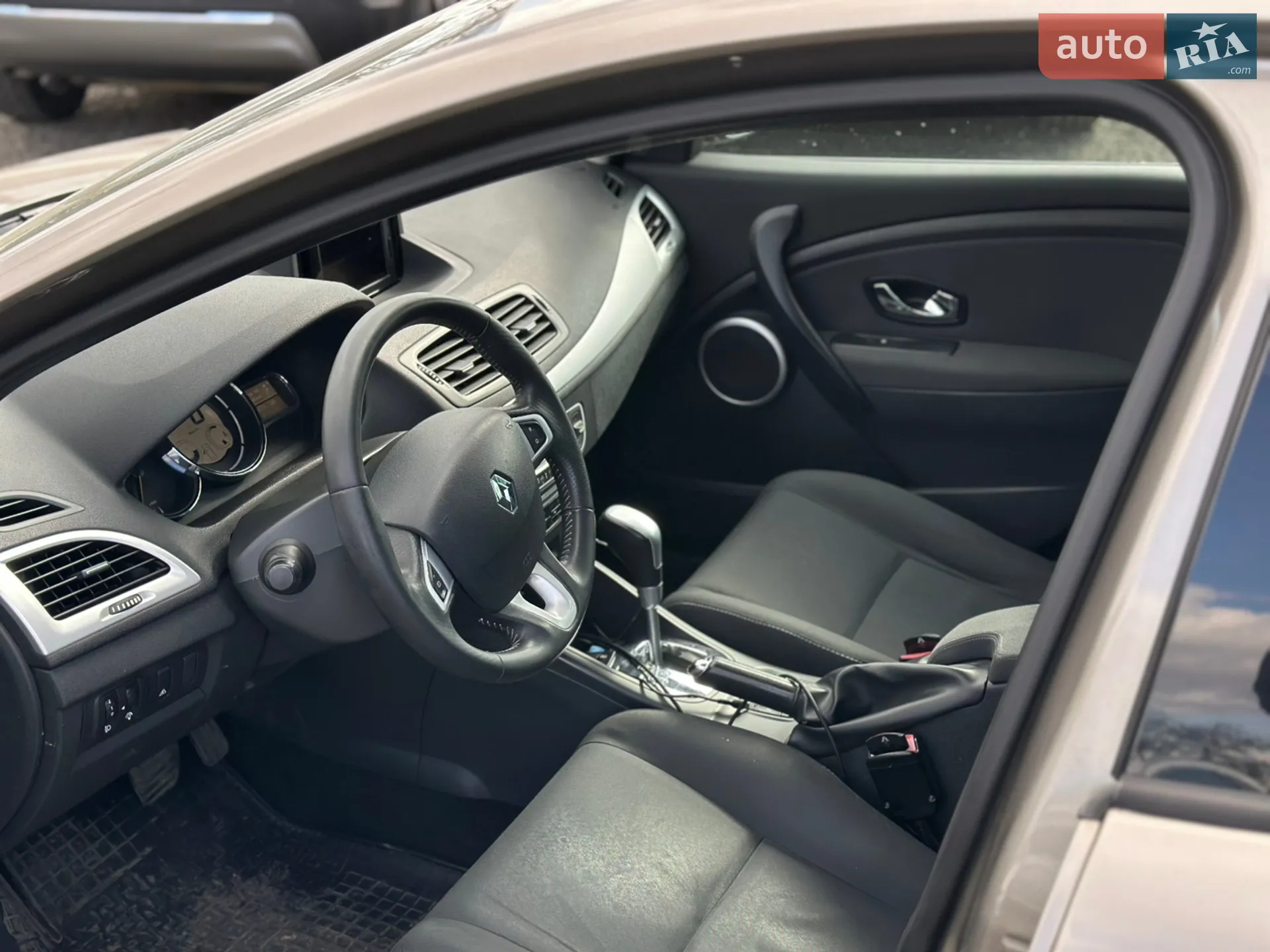 2012 Renault Megane - мініатюра 56
