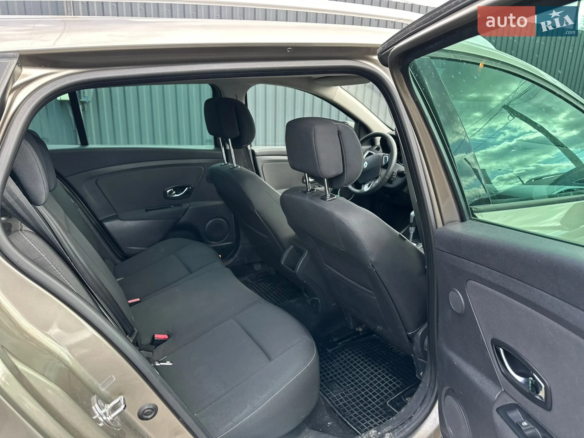 2012 Renault Megane - мініатюра 60