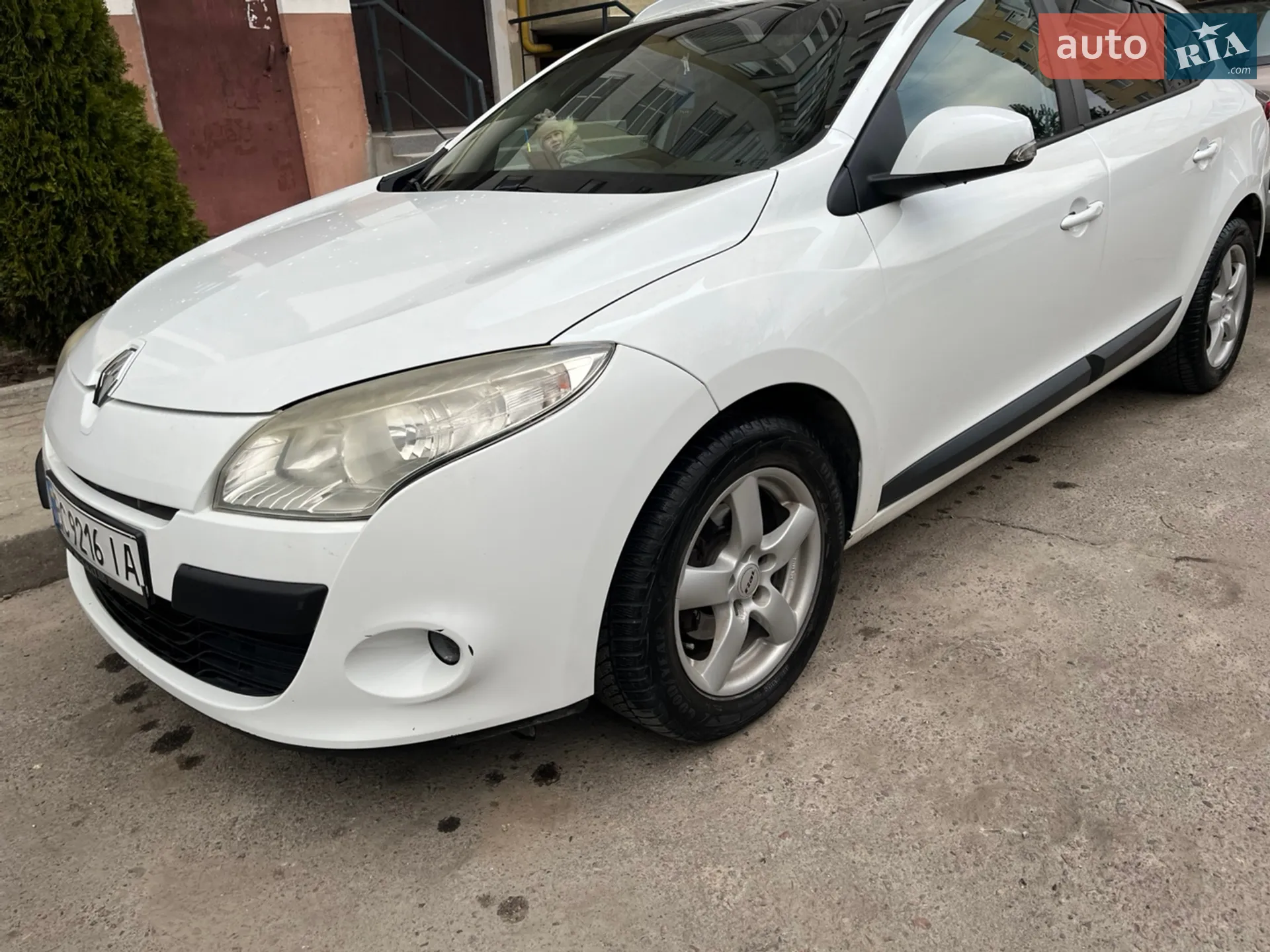 2010 Renault Megane - мініатюра 3