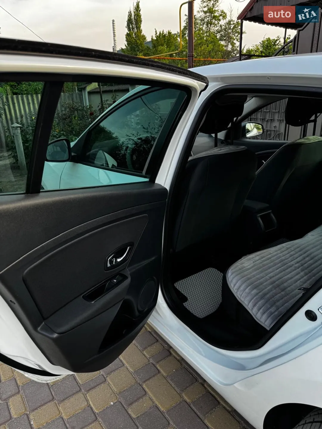 2013 Renault Megane - мініатюра 9