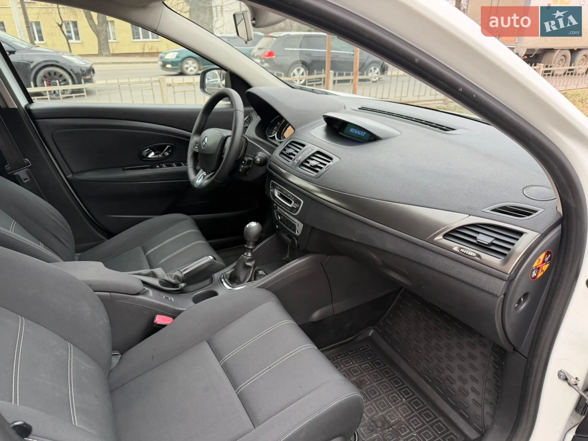 2014 Renault Megane - мініатюра 50