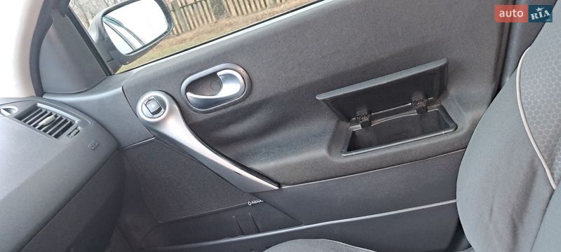 Универсал Renault Megane 2004 в Миргороде фото 14 Универсал Renault Megane 2004 в Миргороде