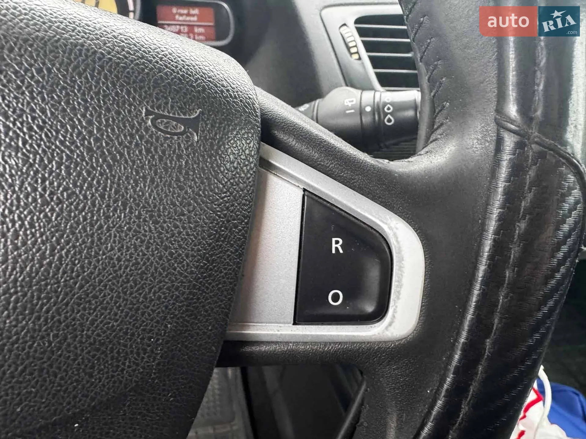 2012 Renault Megane - мініатюра 15