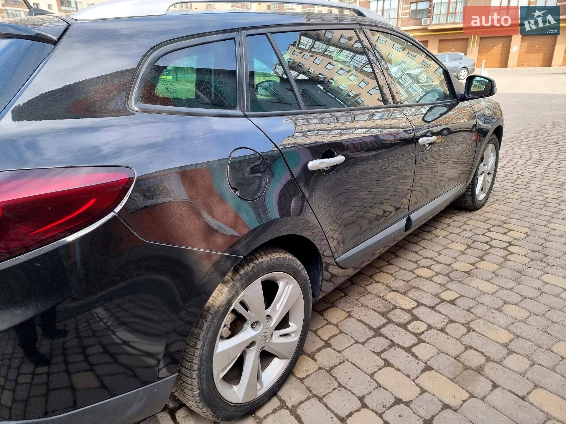 2010 Renault Megane - мініатюра 24