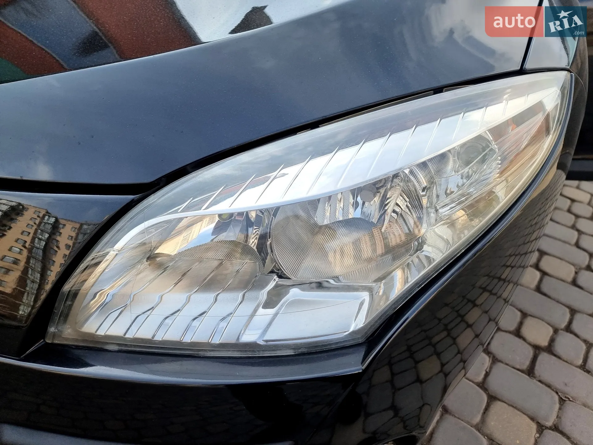2010 Renault Megane - мініатюра 42