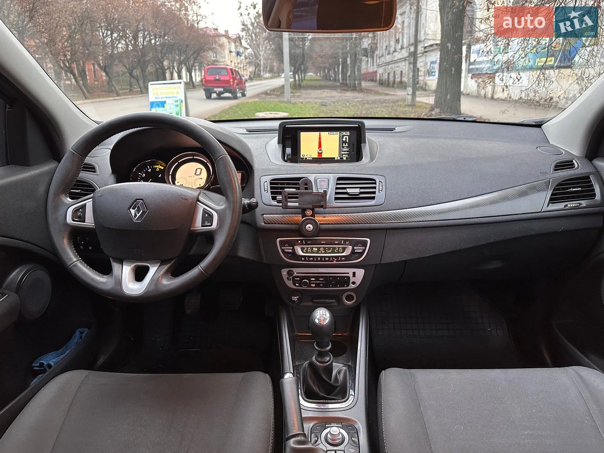 2012 Renault Megane - мініатюра 12