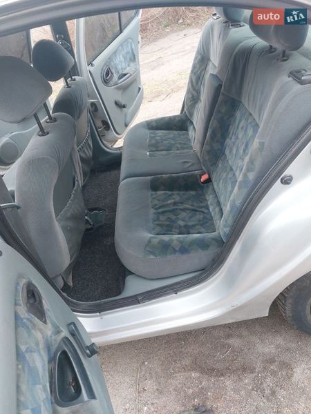 Хэтчбек Renault Megane 1998 в Днепре фото 8 Хэтчбек Renault Megane 1998 в Днепре