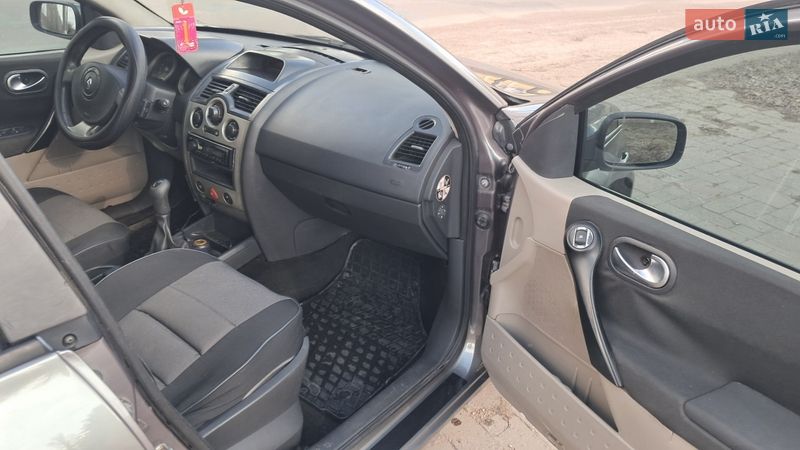 Універсал Renault Megane 2004 в Коростені фото 12 Універсал Renault Megane 2004 в Коростені