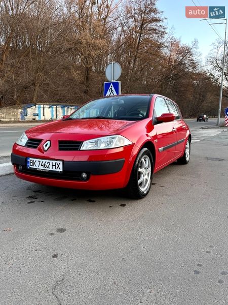 Хэтчбек Renault Megane 2004 в Киеве фото 3 Хэтчбек Renault Megane 2004 в Киеве