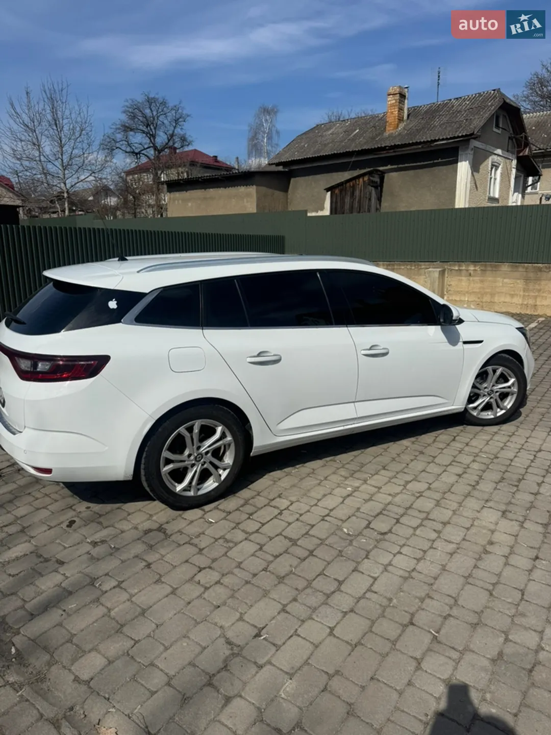 2017 Renault Megane - мініатюра 10