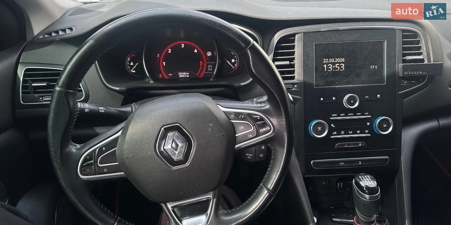 2017 Renault Megane - мініатюра 12