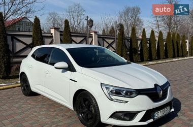 Хетчбек Renault Megane 2018 в Чернівцях