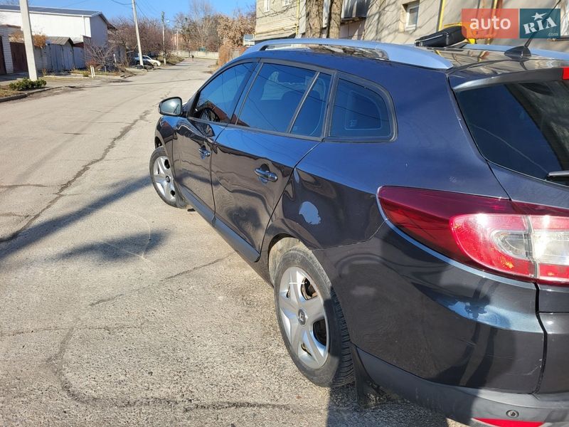 Универсал Renault Megane 2011 в Харькове фото 3 Универсал Renault Megane 2011 в Харькове