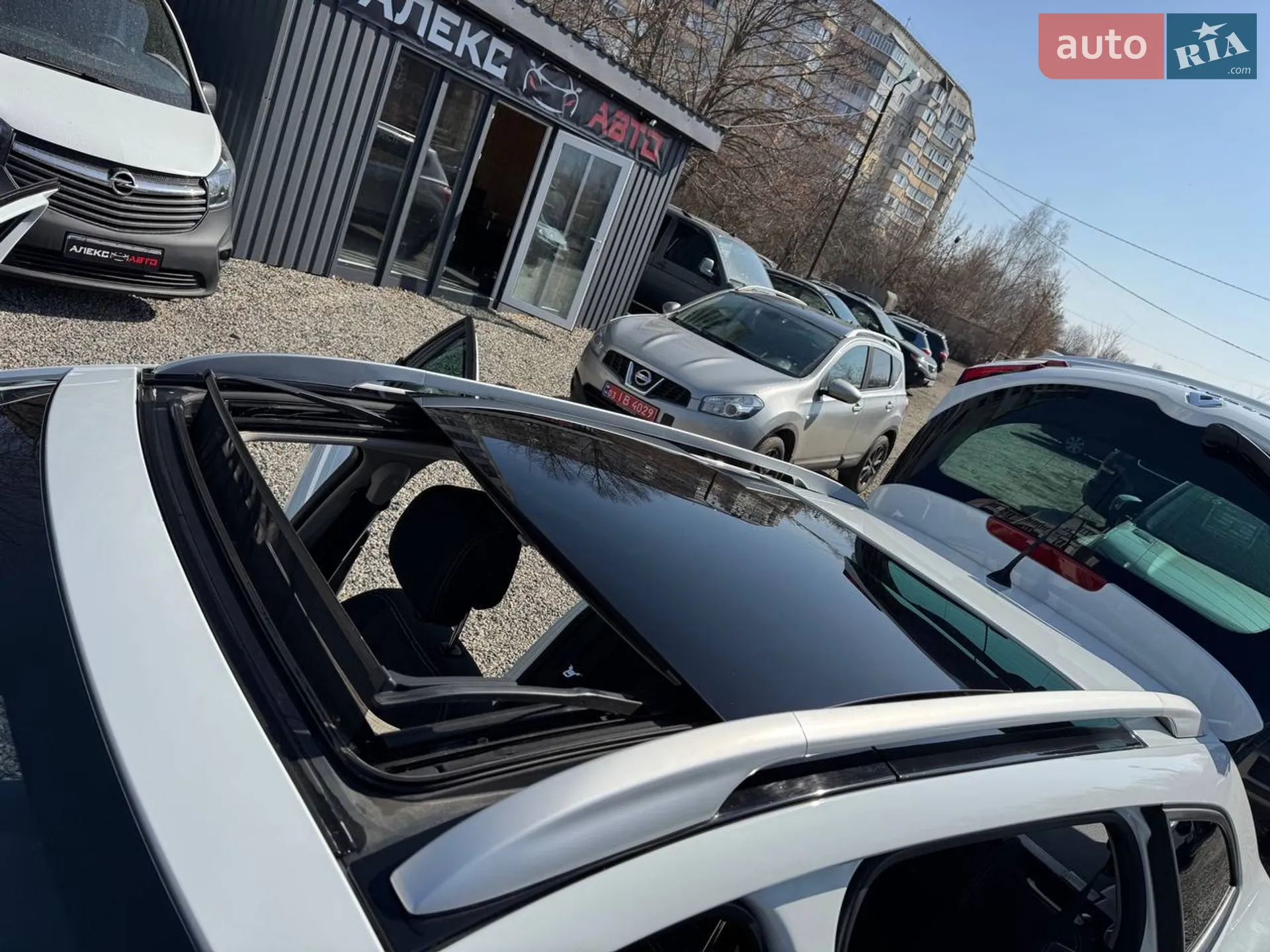 2011 Renault Megane - мініатюра 47