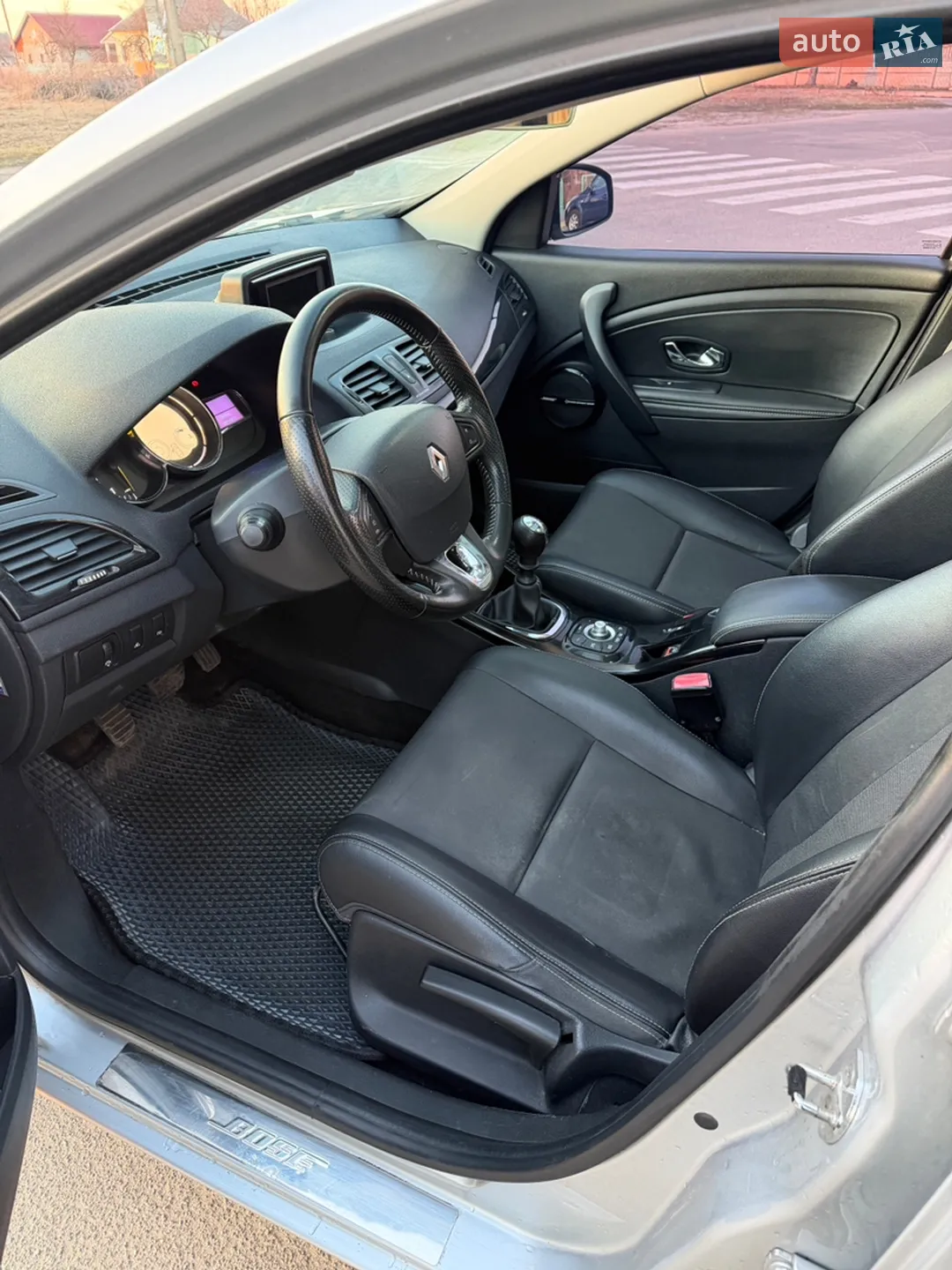 2013 Renault Megane - мініатюра 12