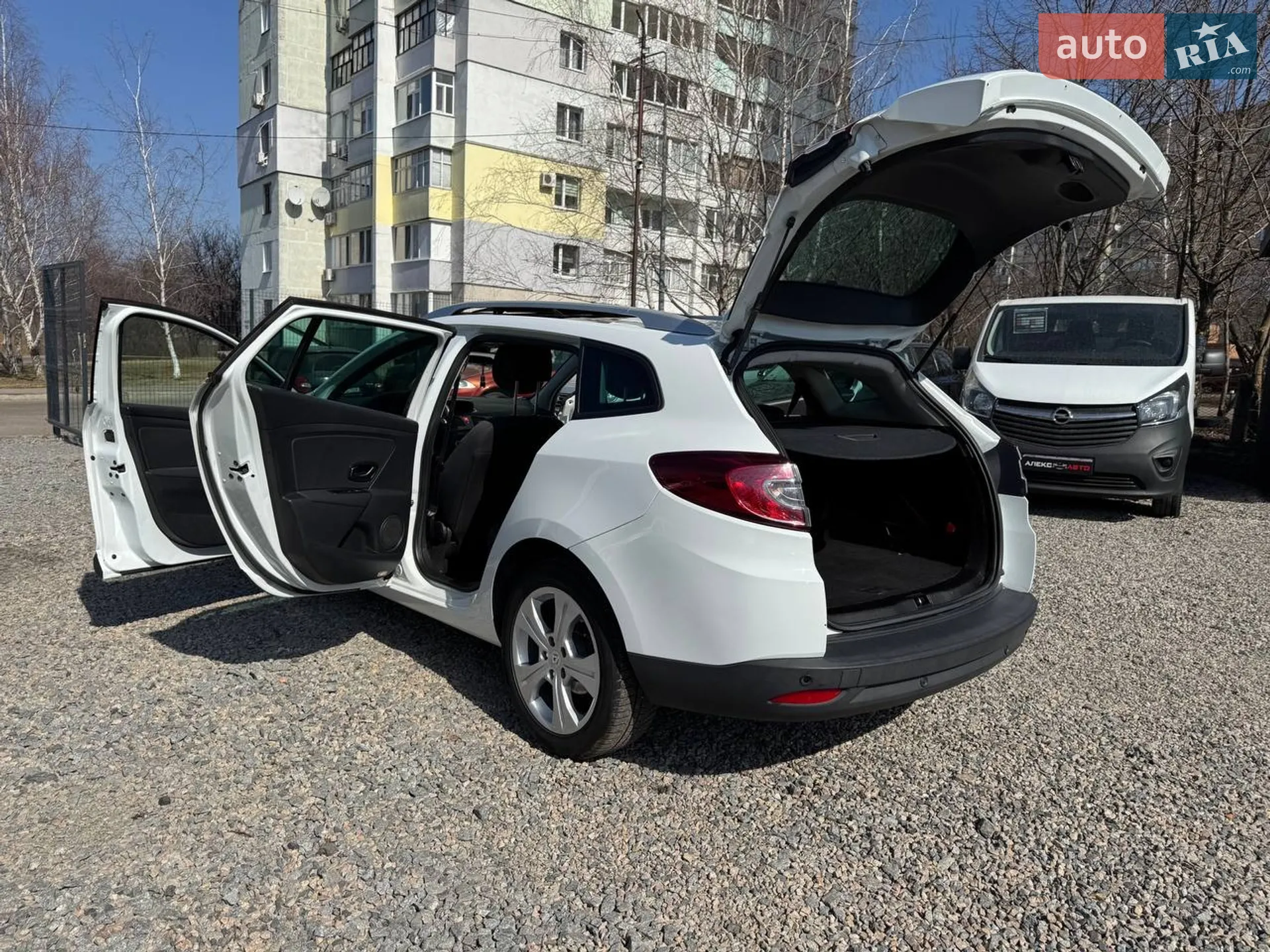 2011 Renault Megane - мініатюра 82