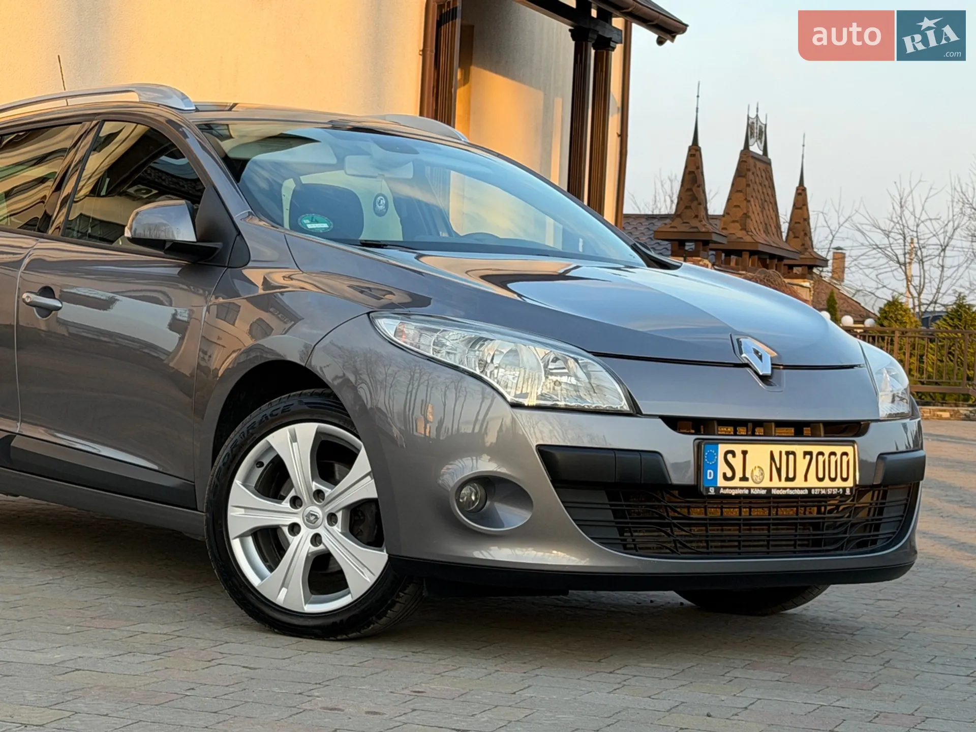 2010 Renault Megane - мініатюра 22