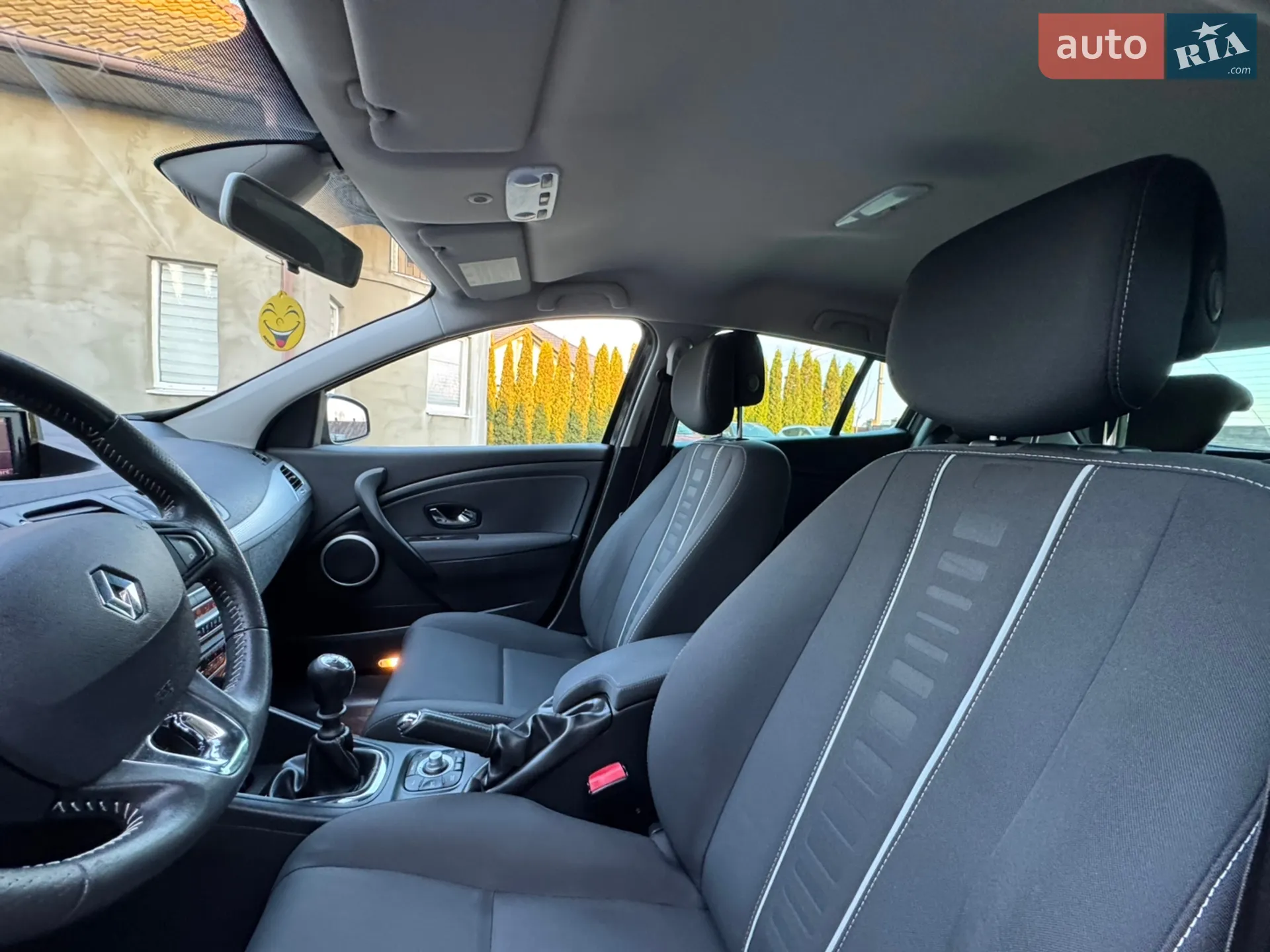 2012 Renault Megane - мініатюра 25
