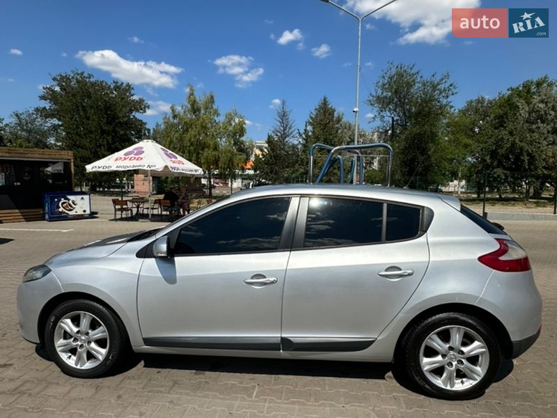 Хэтчбек Renault Megane 2008 в Кривом Роге