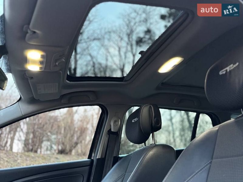 Универсал Renault Megane 2013 в Остроге фото 19 Универсал Renault Megane 2013 в Остроге