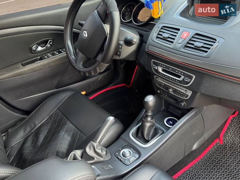 Універсал Renault Megane 2011 в Києві фото 22 Універсал Renault Megane 2011 в Києві