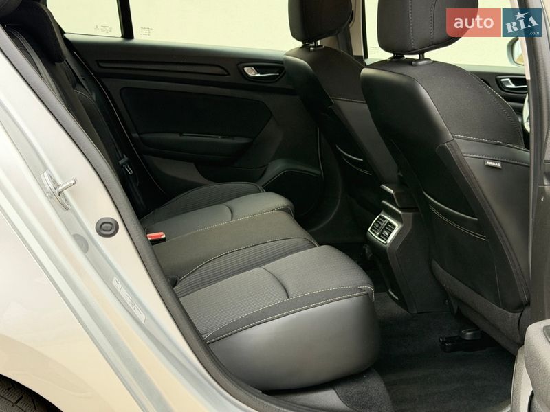 Универсал Renault Megane 2019 в Луцке фото 55 Универсал Renault Megane 2019 в Луцке