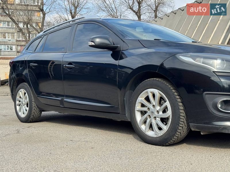 Універсал Renault Megane 2015 в Дніпрі