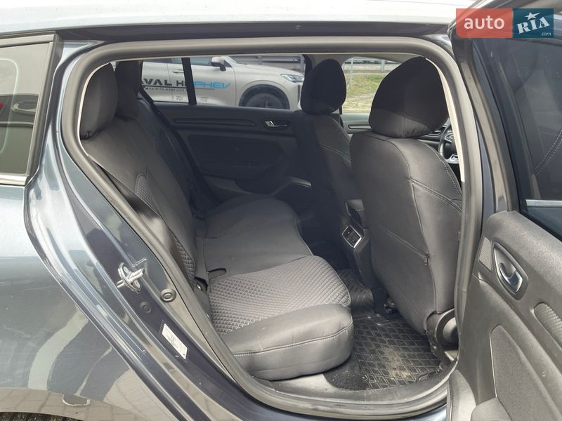 Универсал Renault Megane 2017 в Полтаве фото 32 Универсал Renault Megane 2017 в Полтаве