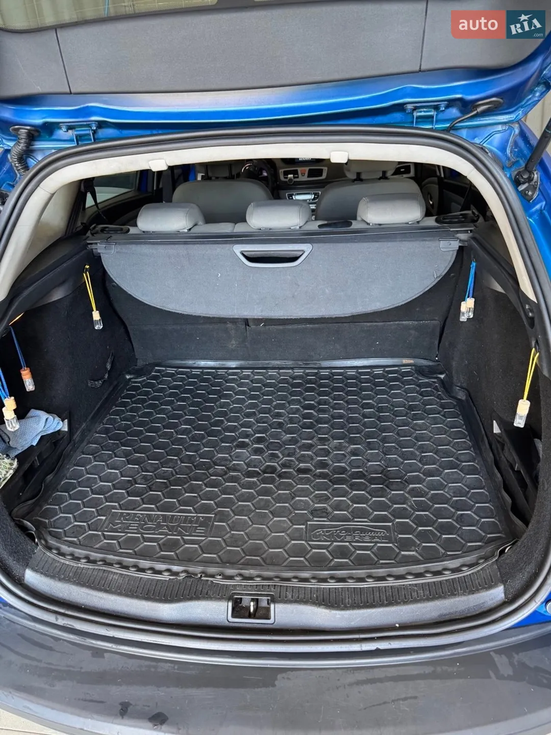 2010 Renault Megane - мініатюра 2