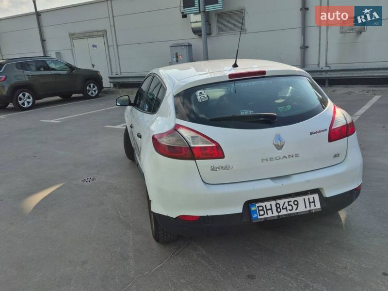 Хэтчбек Renault Megane 2011 в Киеве фото 42 Хэтчбек Renault Megane 2011 в Киеве