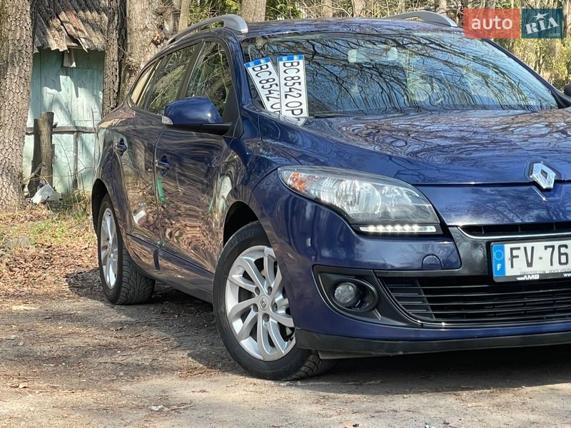 Универсал Renault Megane 2012 в Дрогобыче фото 25 Универсал Renault Megane 2012 в Дрогобыче