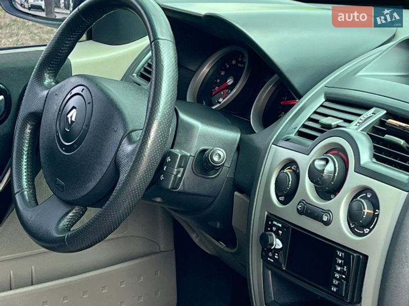 Универсал Renault Megane 2005 в Ровно фото 16 Универсал Renault Megane 2005 в Ровно