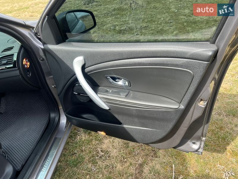 Універсал Renault Megane 2012 в Бершаді