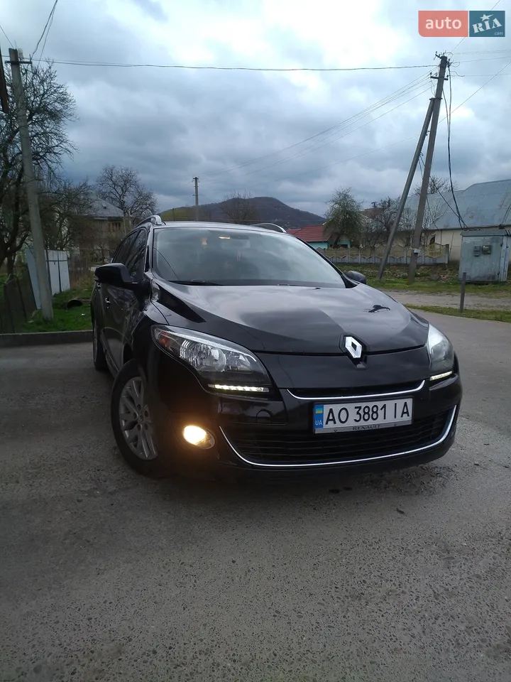 2013 Renault Megane - мініатюра 21