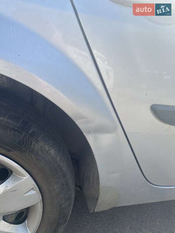 Седан Renault Megane 2005 в Житомире фото 6 Седан Renault Megane 2005 в Житомире