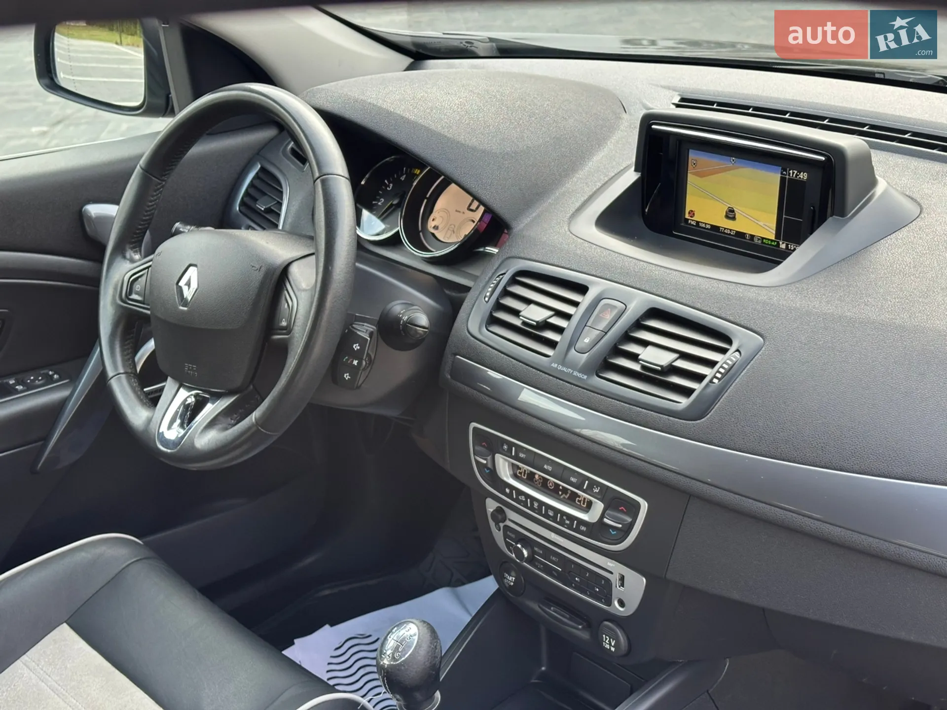 2013 Renault Megane - мініатюра 18