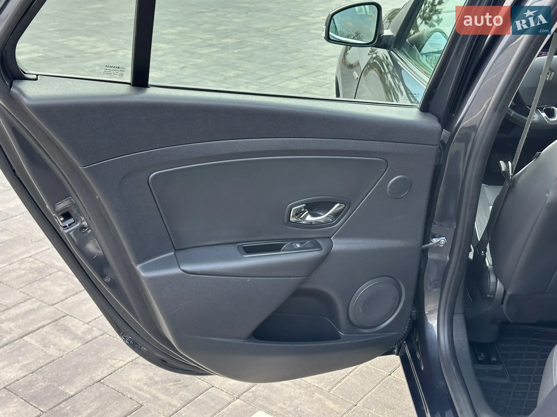 2013 Renault Megane - мініатюра 29
