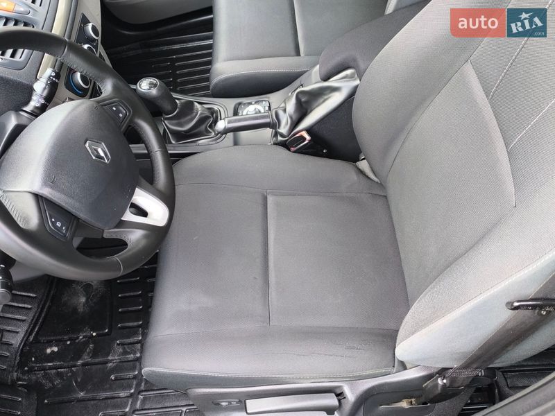 Хэтчбек Renault Megane 2011 в Теплике