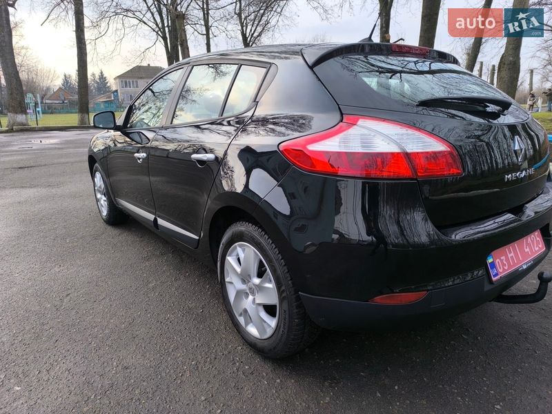 Хэтчбек Renault Megane 2011 в Теплике