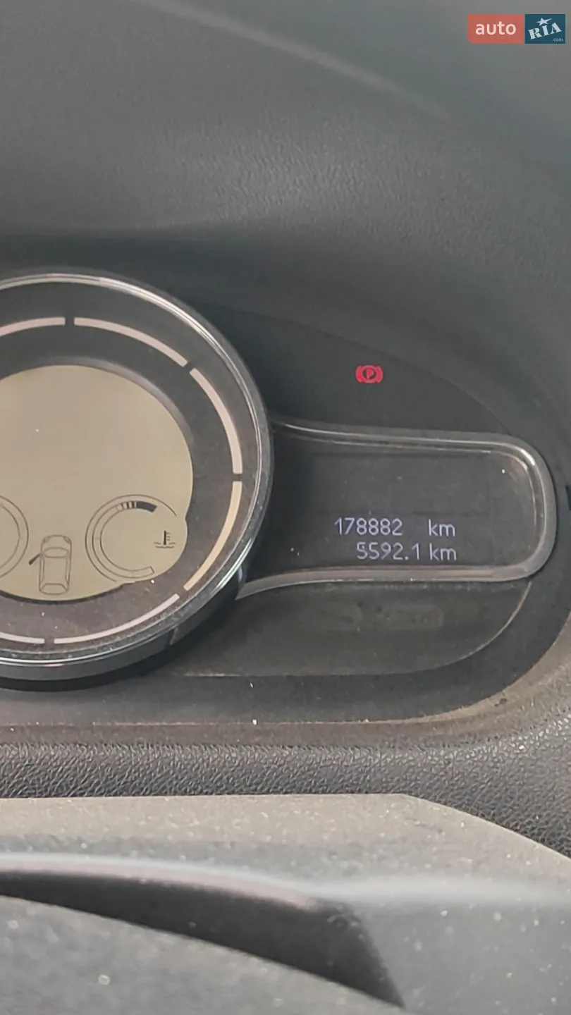 2013 Renault Megane - мініатюра 6