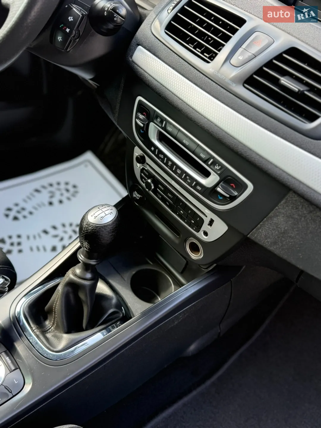 2012 Renault Megane - мініатюра 110
