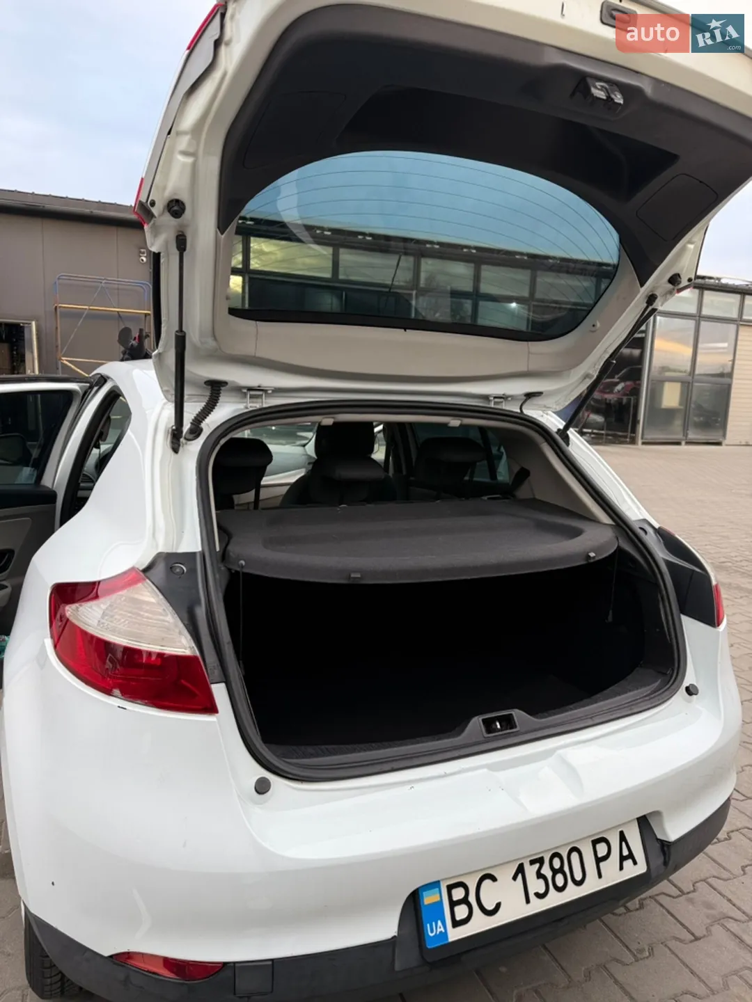 2010 Renault Megane - мініатюра 6
