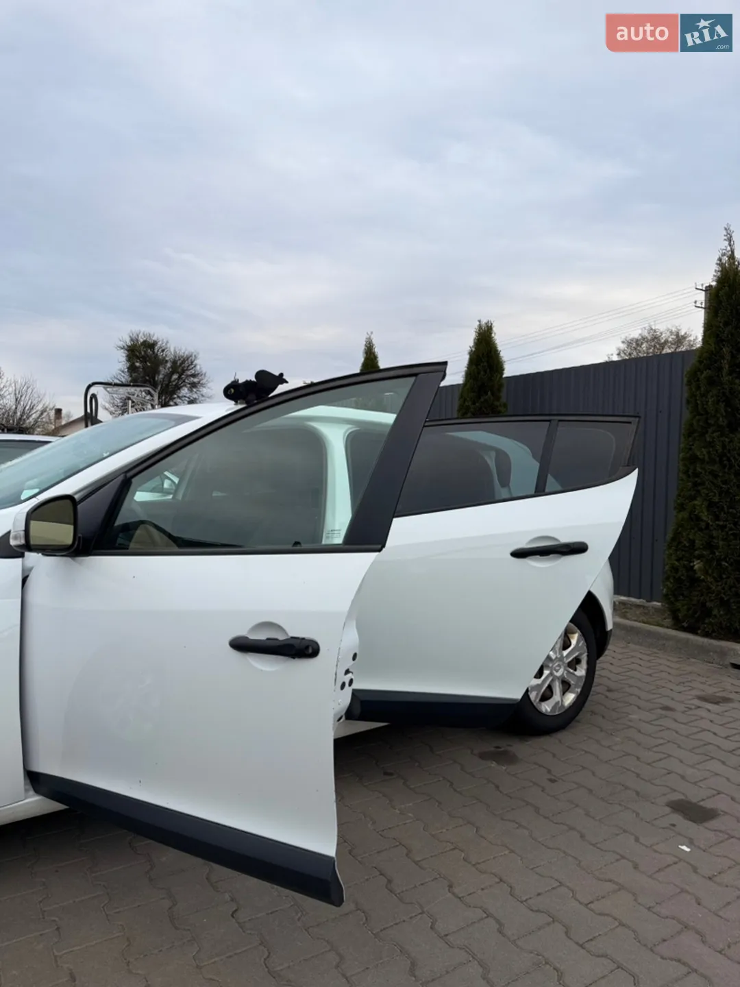 2010 Renault Megane - мініатюра 3